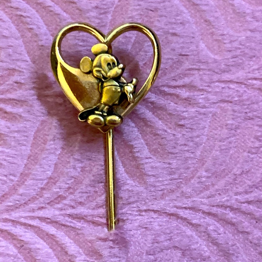 Vintage Mickey Mouse pin